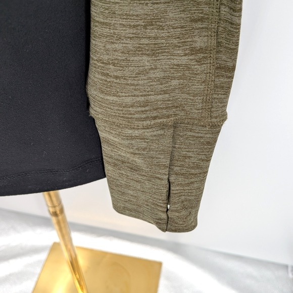 Abercrombie and Fitch Quarter Zip Pullover Jrs XS‎ Olive Athleisure Hiking Layer - Picture 8 of 9